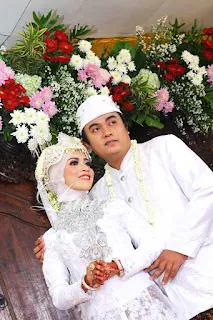 Pernikahan dengan adat sunda siger akad nikah