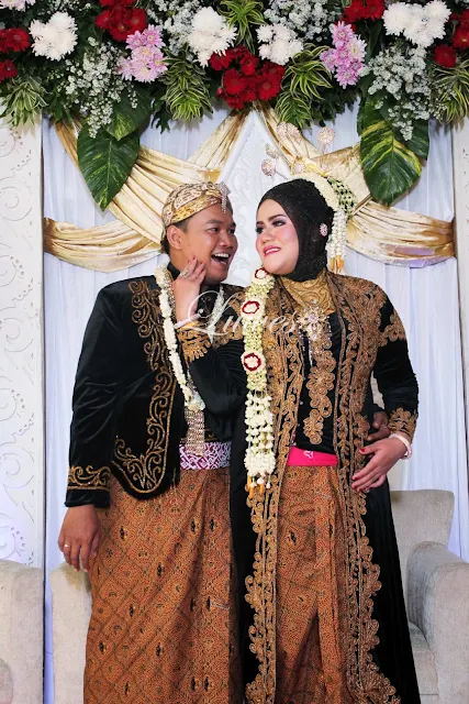 Makeup Artist adat jawa muslim dengan hijab