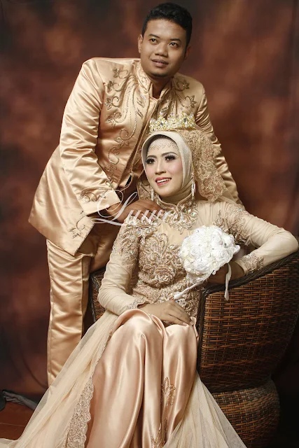 Pengantin modern hijab jilbab muslim