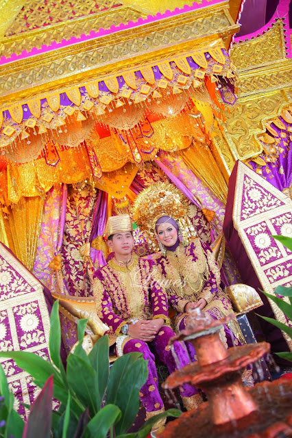 Makeup artist rias pengantin tradistional adat padang