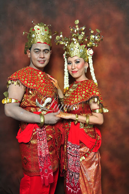 Pernikahan dengan adat palembang dari sumatra